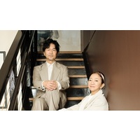 �y���W�z�h���J���A���y�ƃt�@���̌��̊v�V��ǋ��@9�N�Ԃ�̃I���W�i��NEW�A���o���wTHE BLACK �� ALBUM�x��������R�̎��݁iORICON BiZ online�j